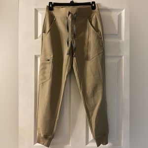 Figs XS top and Figs XXS bottoms